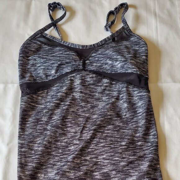 Workout lululemon one piece. - Picture 1 of 7